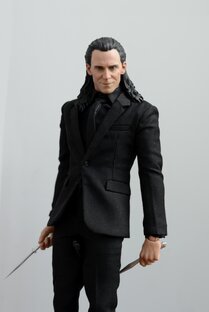 Фигурки от производителей 