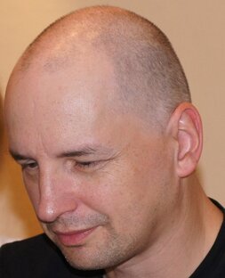 Логотип канала Ник Перумов