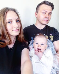 Логотип канала Ананасики