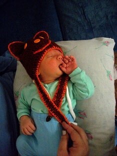 шапки, шали и прочее вязание