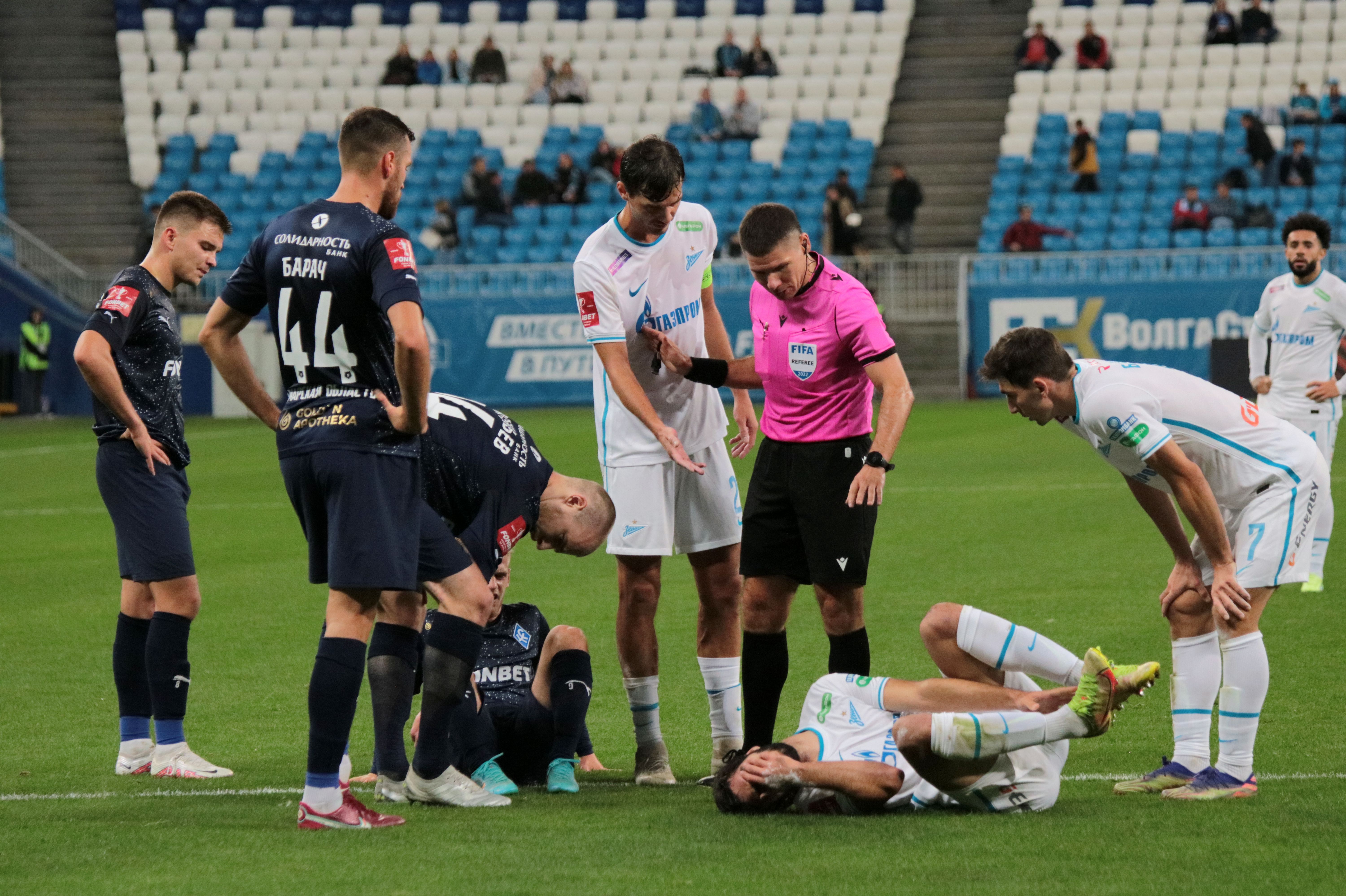 крылья советов нижний новгород. пфк крылья. сарвели крылья советов. крылья советов в фнл 2020. чемпионат украины 2010-11.