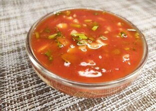 Соусы, салаты, закуски, нарезки.