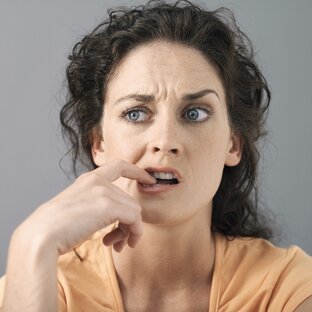 Если продаете квартиру сами. 