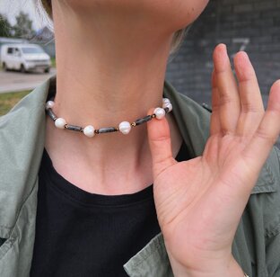 Колье и чокеры 