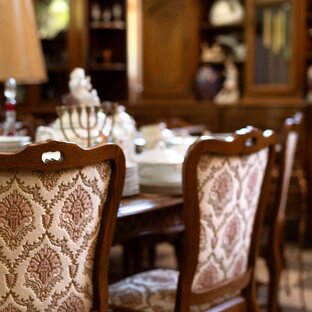 Мебельное дело: имена, история, стили