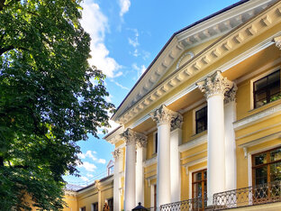 #незимнийдворец