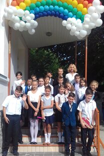 Вверх по лестнице, ведущий вниз