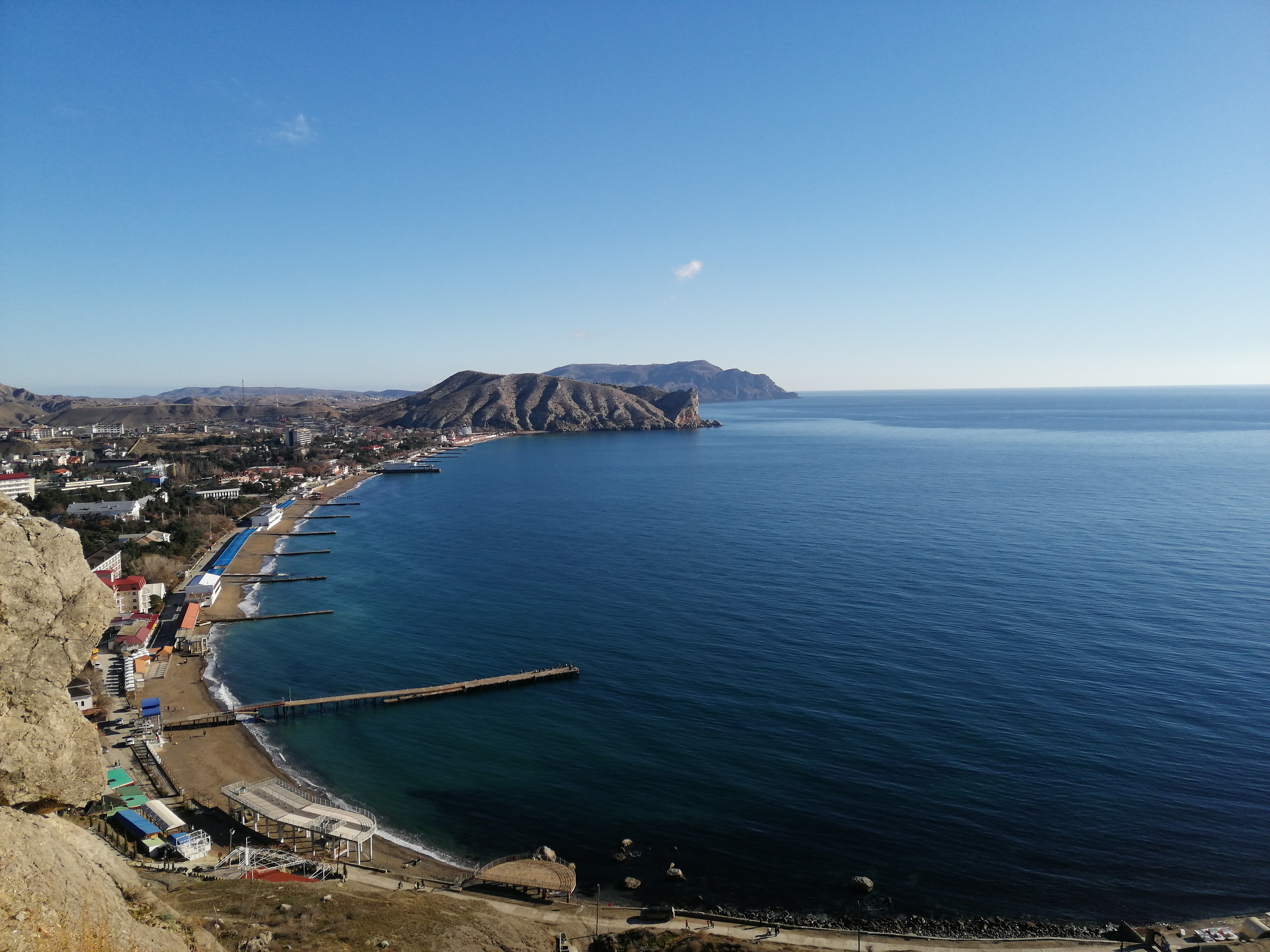путешествие ласточкино гнездо люди. ялта достопримечательности ласточкино гнездо. замок ласточкино гнездо. можно ли жить в крыму. ласточкино гнездо крым туристы.