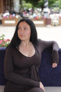 Женщина 