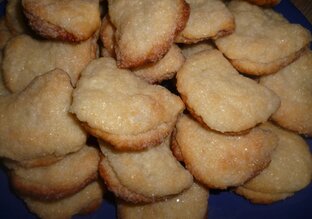 Печенье и булочки.