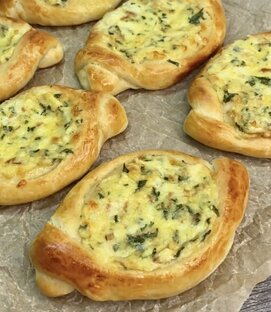 Выпечка: пироги, пицца, пирожки, хлеб, кексы
