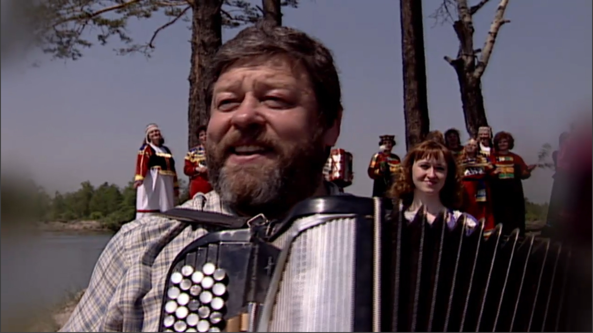 Братья заволокины играй гармонь. Песни играй гармонь заволокин. Братья заволокины. Жена геннадия заволокина. Брат геннадия заволокина.