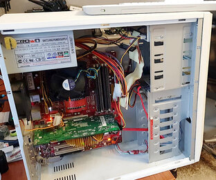 Электронно-Компьютерное