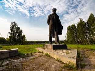 Памятники и мемориалы 