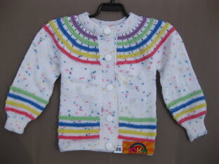 Вязание спицами детских кофточек и жилетов.