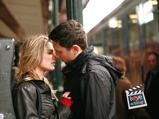 Первая любовь... Алиса и Димон. (А, может, Димон и Рая?... Димон и Настя?..)