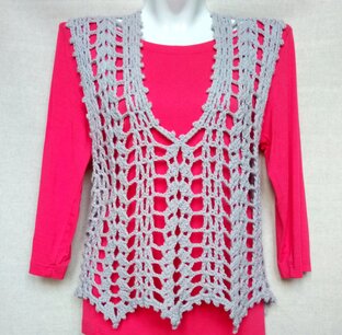 Жилеты и туники