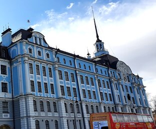 Санкт-Петербург