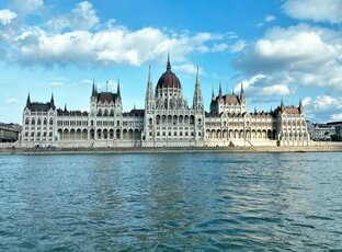 БУДАПЕШТ 