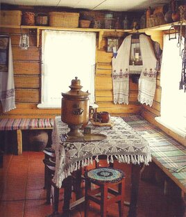 Из деревенской избы....