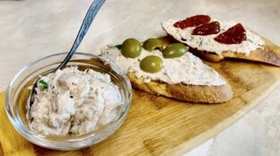 Намазка на хлеб.