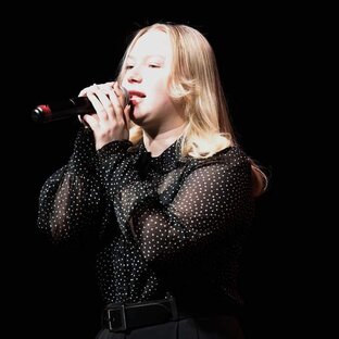Статистика Дзен Валерия Назарова / Valеriya Nazarova