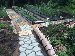 бетонные работы в саду