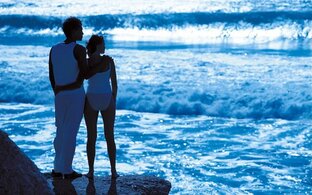 Пара в голубом