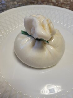 Сыры,творожные изделия-вкусная подача