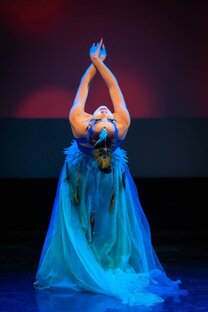 Танец павлина