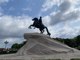 Прогулки по Санкт-Петербургу