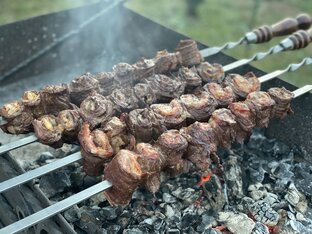 Рецепты вкусных шашлыков на углях 🔥
