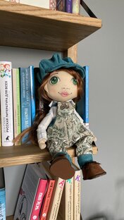 Книжная полка для малышей 