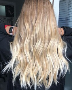 Наращивание волос