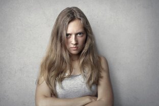 Валерия Я., неадекватная, злобная и невоспитанная ученица из Эстонии