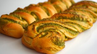 Хлеб, булочки, пончики