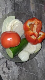 🍅🥒🫑🧅