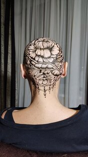 Рисую на людях. Мехенди, джагуа, временные татуировки и боди-арт.