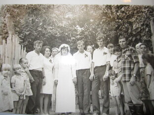 Все хорошее и плохое оттуда, из деревни