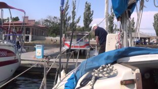 Ух-ты! Мы снова вышли из бухты. Яхта "Удача". Яхт-клуб "5-й причал". Таганрог. 