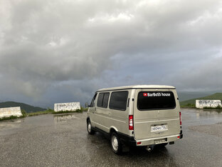 Жизнь и путешествия на самодельном доме на колесах