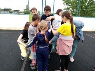 Школа внутри