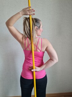 Упражнения с палкой