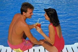 Курортный роман. Любви все возрасты покорны!