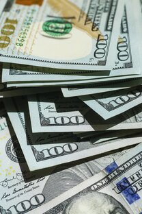 Стипендии и гранты