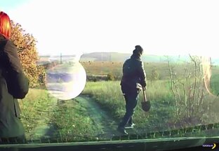 Когда дуры пошли работать на закладки