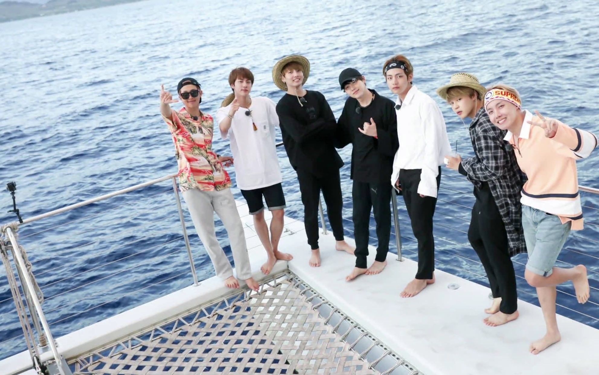 Вояж 3 бтс. Бон Вояж БТС 2 сезон. Bon Voyage BTS Гавайи Чимин. БТС на Мальте. БТС на Гавайях.