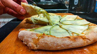 Паста, каши, сыры и пицца