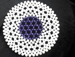 Круглая салфетка из бусин.