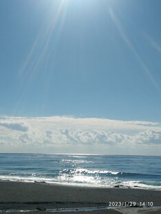 Море в разные даты.